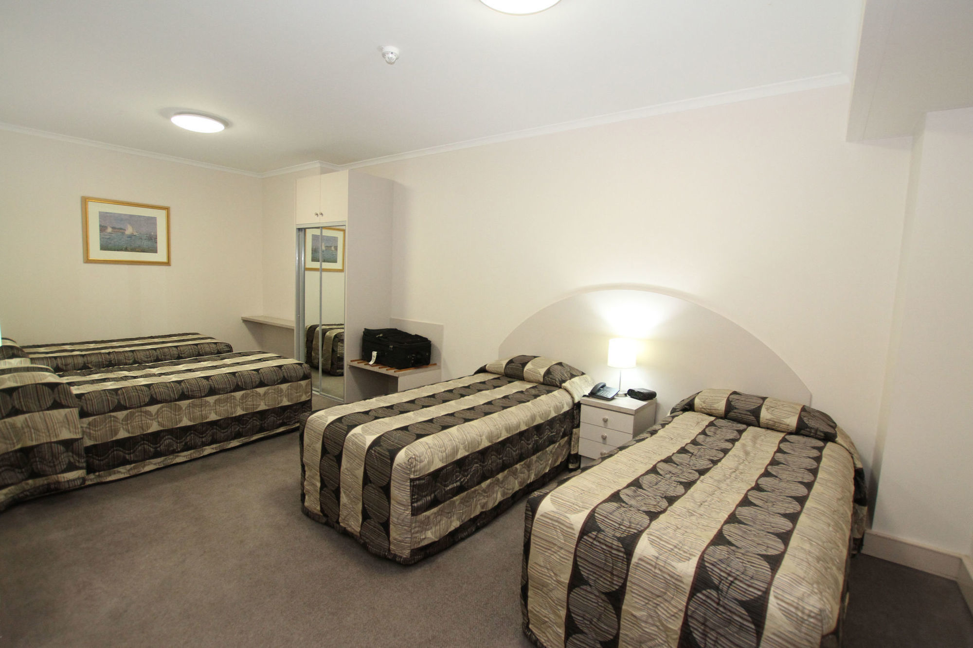 Comfort Inn & Suites Goodearth Perth Phòng bức ảnh